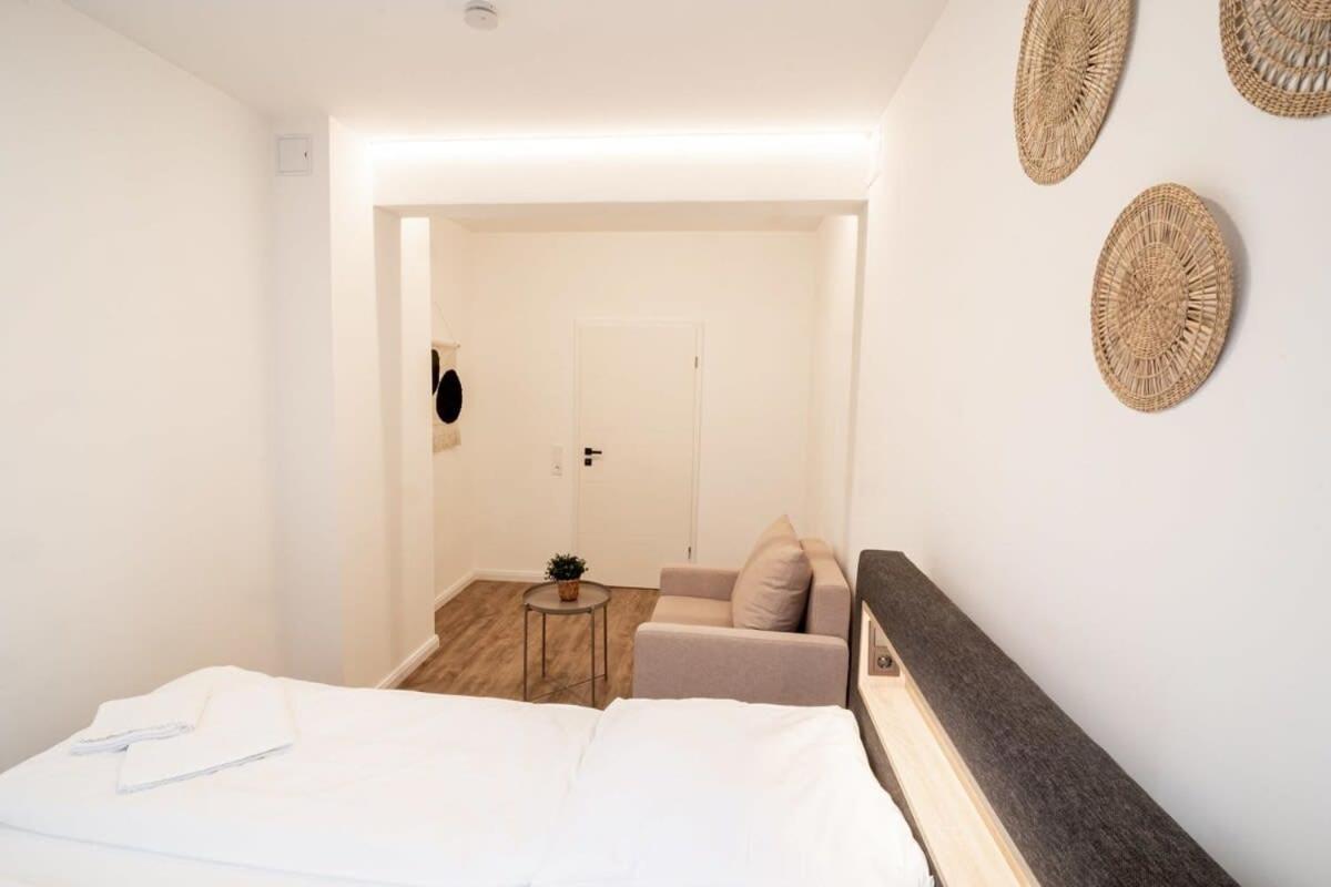 Hamburg Gem For 12 Apartment Exterior photo